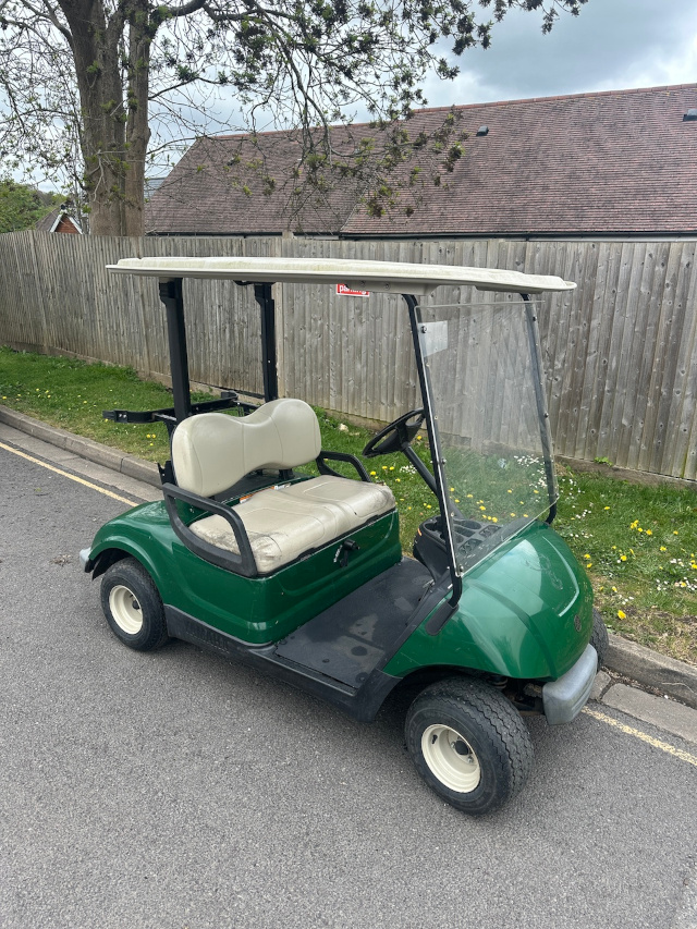 Secondhand Yamaha Drive golf buggy for sale UK